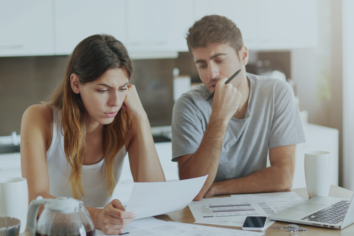 HOW TO IDENTIFY DEBT COLLECTION SCAMS AND WHAT TO DO ABOUT IT