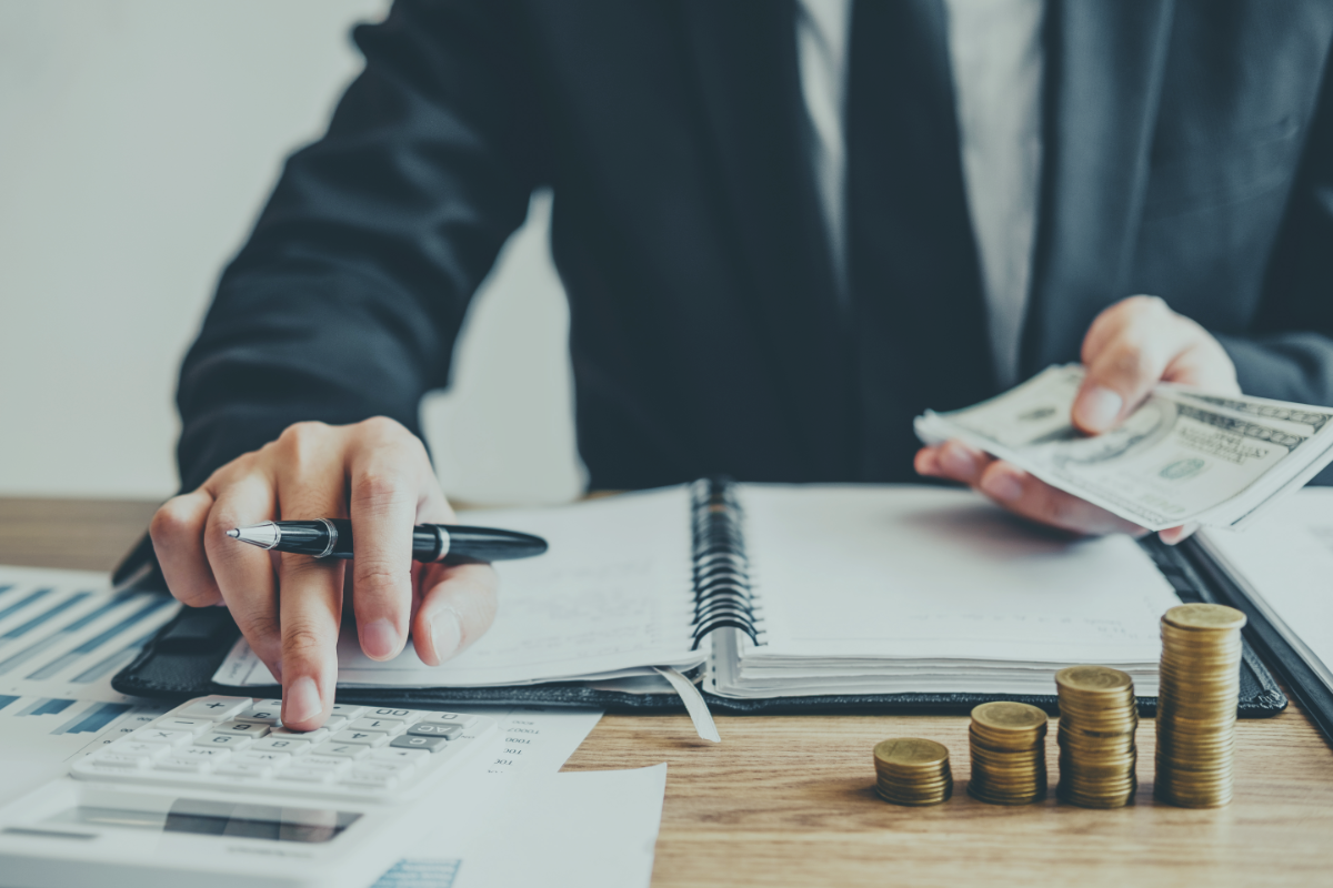 B2B Debt Collection: Risks To Be Aware Of