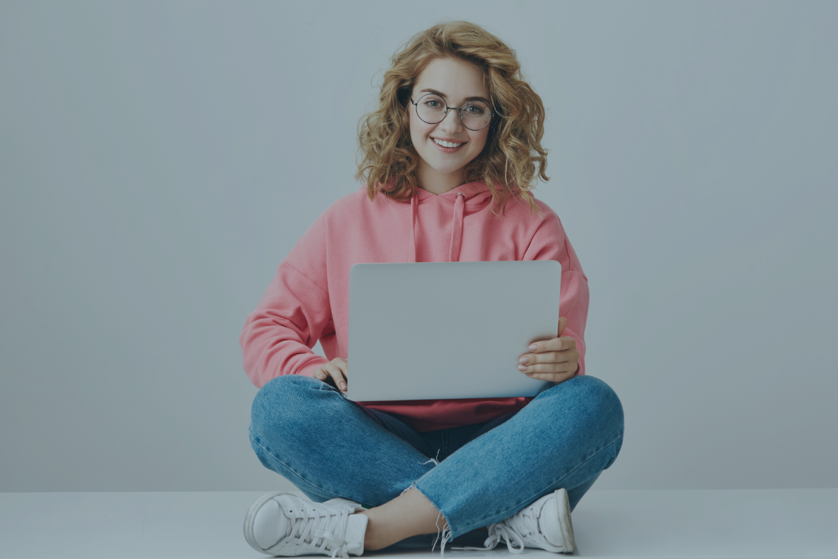 WHY WOMEN SHOULD BUILD THEIR CIBIL SCORE?